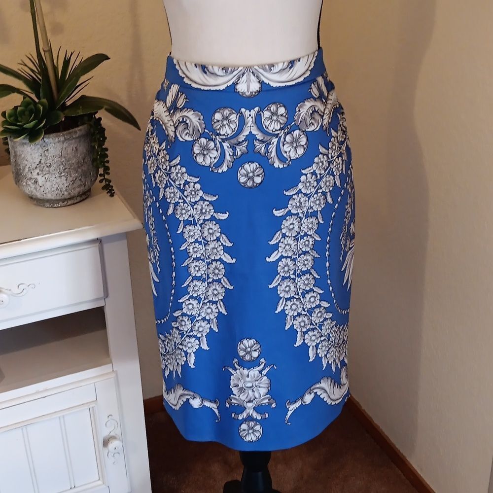 Baraschi For Anthropoligie GILDED Estate Pencil Skirt.